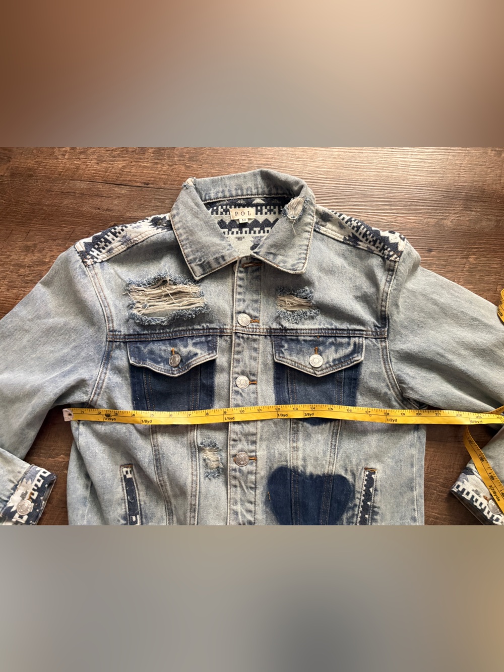POL Clothing Distressed Denim Trucker Jacket Southwest Aztec Heart sz M - Picture 11 of 12